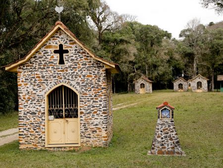 Capelinhas Bom Jesus do Monte – Situada na localidade de Vieira